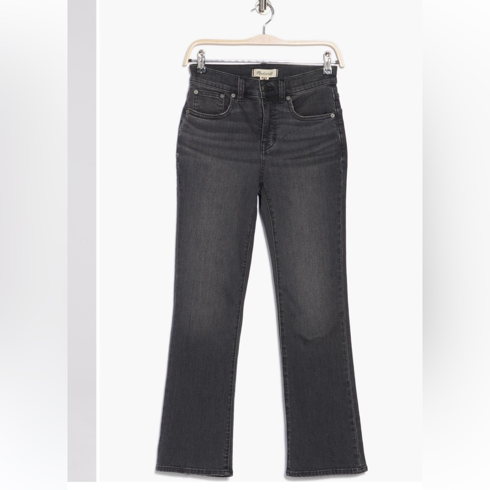 NWOT Madewell mid-rise kick out stretchy jeans